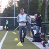Hatte am Ende kaum noch Spieler auf seinem Zettel: Timo Koscholleck ist froh, dass die Saison beim TuS 05 Sinsen beendet ist.