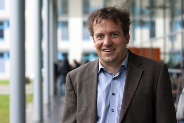 Professor Dierk Borstel von der Fachhochschule Dortmund ist Experte, wenn es um Rechtsextremismus geht.