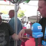 Fabian Hollenhorst durfte auf seiner Schlemmer-Tour unter anderem ein Stück Flammkuchen geschenkt bekommen.