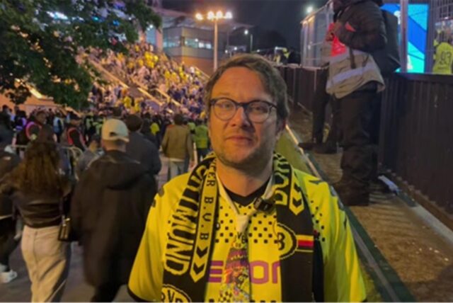 RN-Reporter Felix Guth vor dem Wembley Stadion in London.