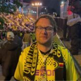 RN-Reporter Felix Guth vor dem Wembley Stadion in London.