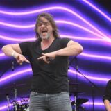 Seven Cent ist früher als üblich aufgetreten, der Stimmung hat das nicht geschadet. Mehr als zwei Stunden hat die Castrop-Rauxeler Band bei „Castrop kocht über“ auf dem Marktplatz gerockt.