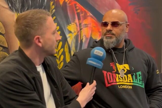 Philipp Pohl interviewt Massiv im Dortmunder Kaiserviertel.
