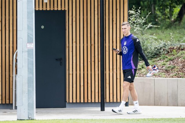Nico Schlotterbeck ist bei der Nationalmannschaft angekommen.