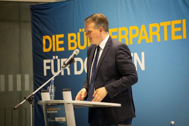 Dorstens Bürgermeister Tobias Stockhoff sprach über die Bedeutung der Europawahl.