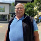 Joachim war Jahrzehnte Schreiner. Der Castrop-Rauxeler denkt bei der Europawahl auch an die Zukunft seiner Enkel.