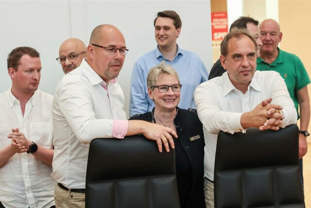 Die CDU in Dortmund wartet gespannt auf das Endergebnis der EU-Wahl. Am Ende sehen sie sich als Sieger.