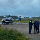 Im Grenzgebiet zwischen Schermbeck und Dorsten ist ein Polizeihubschrauber gelandet.