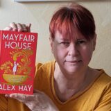 Buchcover „Mayfair House“