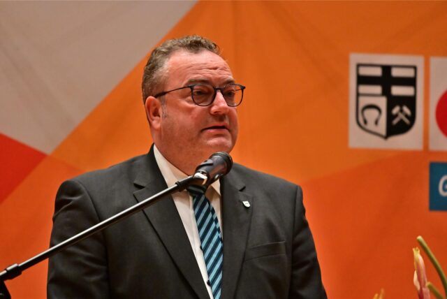 Landrat Bodo Klimpel hat die Spitzen der Marler Politik und Verwaltung zu einem Krisentreffen über den Haushalt 2024 eingeladen.