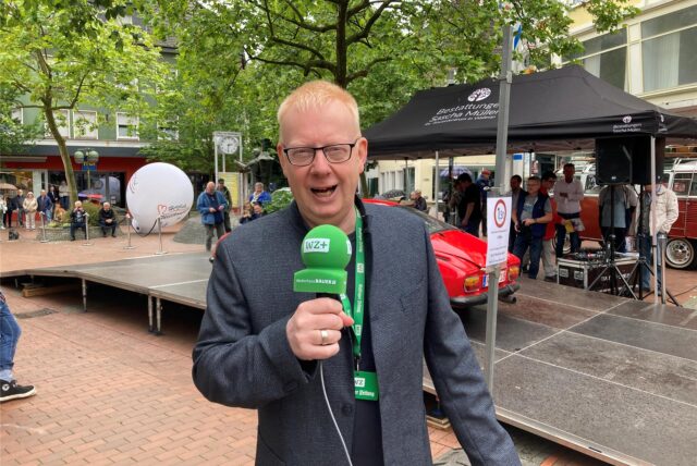 WZ-Redakteur Markus Geling berichtete live von der Oldtimer-Rallye in Waltrop.