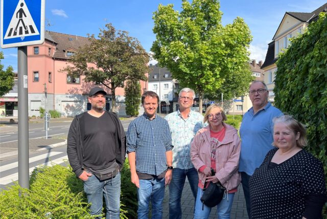 Stefan Nowak, Fabian Abitz, Dirk Kienast, Brigitte Friedrich, Olaf Bollermann und Petra Lückel setzen sich für eine sichere Ickernerstraße und Vinckestraße ein
