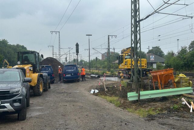 Der Bombenfundort in Recklinghausen-Nord entlang der Bahngleise an der Ludwig-Erhard-Allee