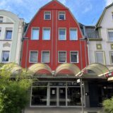 Die Arkaden der Hülsstraße sollen demnächst abgebaut werden, wenn Landrat Bodo Klimpel die Neugestaltung der Fußgängerzone passieren lässt.