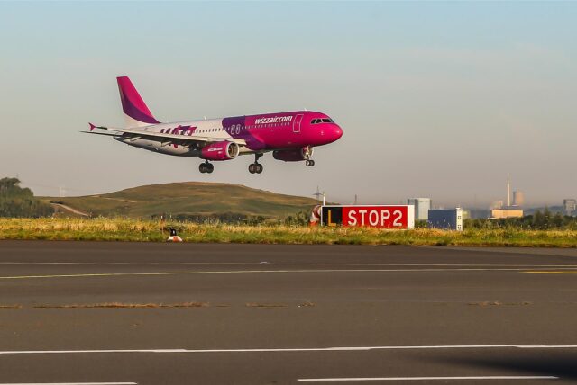 Eine Wizzair-Maschine musste am Sonntagnachmittag am Dortmunder Flughafen durchstarten und eine Ehrenrunde drehen.