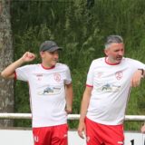 Nico Jablonka (l.) und Tim Faßbender (r.) bleiben den Stuckenbuschern als Co-Trainer für die kommende Saison doch erhalten.