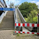Die Rolltreppe zum Bahnsteig in Fahrtrichtung Stadtmitte der Stadtbahnstation Gleiwitzstraße ist bereits seit Februar 2023 defekt.