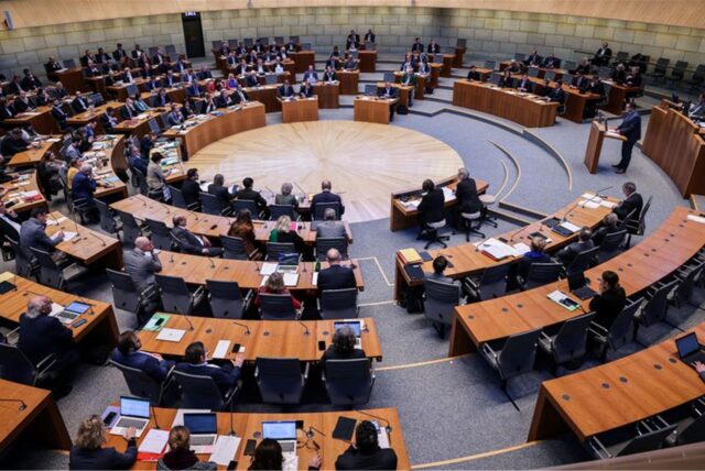 Eine aktuelle Stunde im Landtag NRW.
