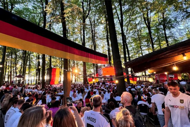 Public Viewing in Jupps Biergarten in Haltern