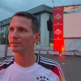 Public-Viewing-Veranstalter Marius Ebel äußert sich nach der Evakuierung der Kia-Arena.