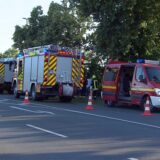 Krankenwagen und Feuerwehr-Autos am Dortmund-Ems-Kanal in Senden