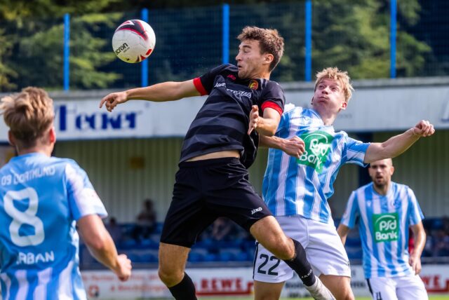 In der Oberliga Westfalen treffen die beiden Schwergewichte Spvgg. Erkenschwick und ASC 09 Dortmund aufeinander.