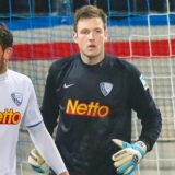 Torwart Michael Esser (hier 2015 beim Testspiel gegen den FC Bayern) siegte 2022 mit dem VfL Bochum 4:2 gegen die Münchener. Die beiden Gegentreffer erzielte damals Robert Lewandowski (2.v.r.).