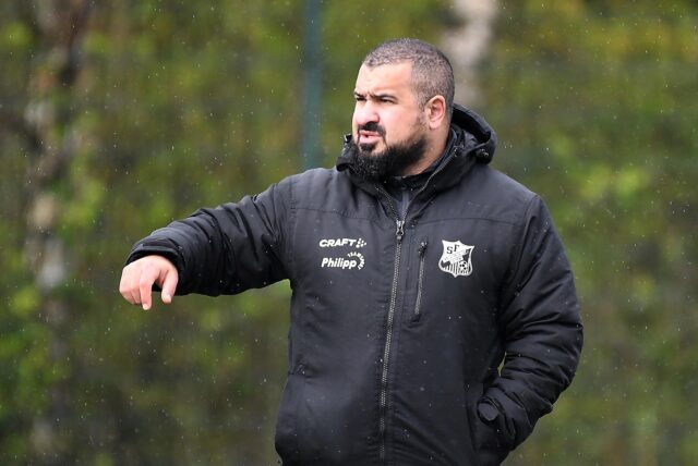 SF Habinghorst/Dingen und Coach Aykut Hezer erlebten einen ereignisreichen Testspiel-Auftakt.