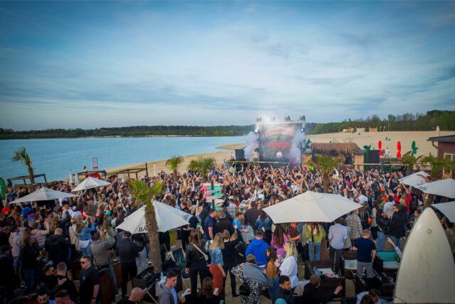 Party am Maui Beach in Haltern