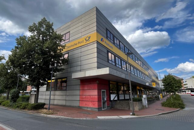 Bald steht das Postgebäude am Münsterplatz in Castrop-Rauxel komplett leer.