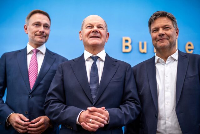 Die drei Spitzen der Ampel-Koalition haben die Finanzierungspläne mühsam ausgehandelt. (Archivbild)