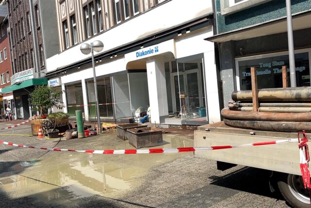 Eine Baustelle in der Dattelner Fußgängerzone.