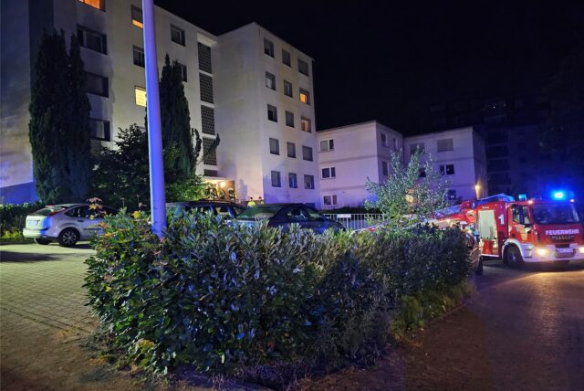 Wohnungsbrand in Mehrfamilienhaus in Arnsberg.