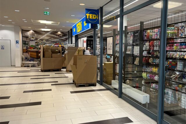 Die Tedi-Filiale in der Stadtgalerie Datteln von außen.