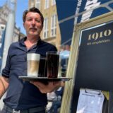 Bekim Agushi, Chef-Kellner beim 1910 am Markt in der Castroper Altstadt