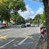 Ein Verkehrsschild auf der Blitzkuhlenstraße in Recklinghausen zeigt die geänderte Verkehrsführung an