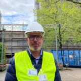 Claas Frein, Leiter des Amts für Gebäudemanagement der Stadt Marl, vor der Rathaus-Baustelle.