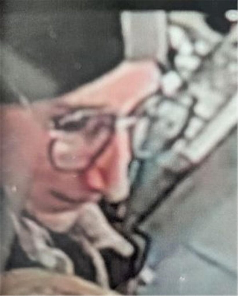 Das Fahndungsfoto zeigt eine unbekannte Person in Dorsten. Das Fahndungsfoto zeigt eine unbekannte Person in Dorsten.