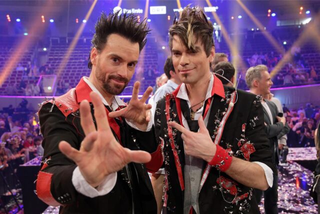 Die „Ehrlich Brothers“ bei einer Show in der Dortmunder Westfalenhalle – vor dem eigentlichen Start ihrer neuen Tour spielt das Zauber-Duo eine exklusive Show in Dortmund.