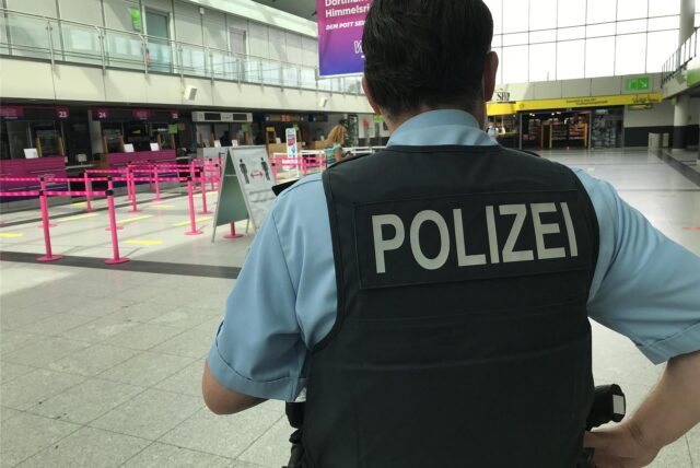 Bundespolizei am Dortmund Airport