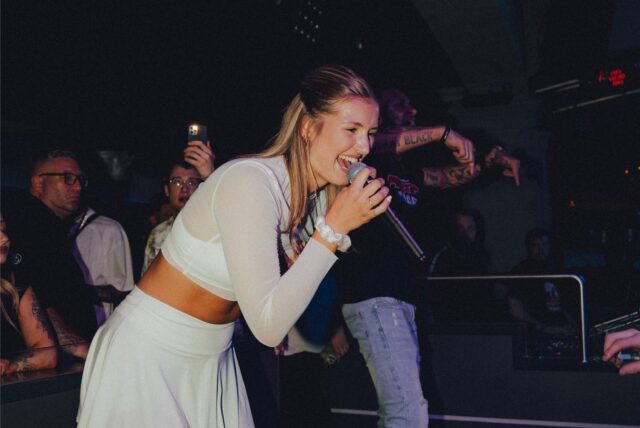 Caro Winter aus Oer-Erkenschwick