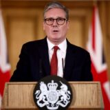 Sir Keir Starmer, Premierminister von Großbritannien, spricht während einer Pressekonferenz in der Downing Street nachdem es in Southport, London, Hartlepool und Manchester zu gewalttätigen Unruhen gekommen ist, nach dem Tot von drei jungen Mädchen nach einem Messerangriff.