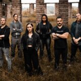 Die Band „In Shards“ mit (v.l.n.r): Marius Mücke, Daniel Martin, Dessislava Neuhaus, Michelle Tietsch, Denis Gagliardi und Dominik Brunki.