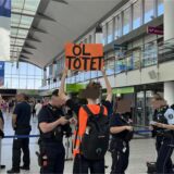 Polizeikräfte am Dortmunder Flughafen
