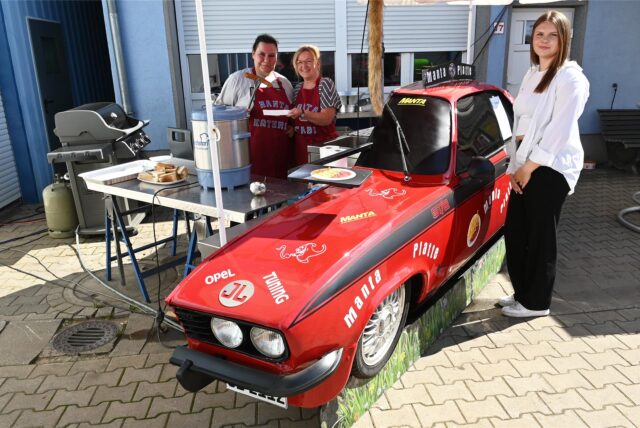 Grillstation mit halbem Manta