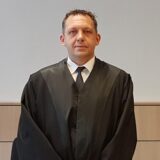 Der Bochumer Strafverteidiger Matthias Düllberg in einem anderen Prozess. Der Anwalt hatte für den Messerstecher aus Bochum-Gerthe vier Jahre Haft beantragt