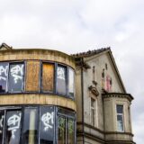 Blick auf die Tull-Villa am Phoenix-See in Dortmund.