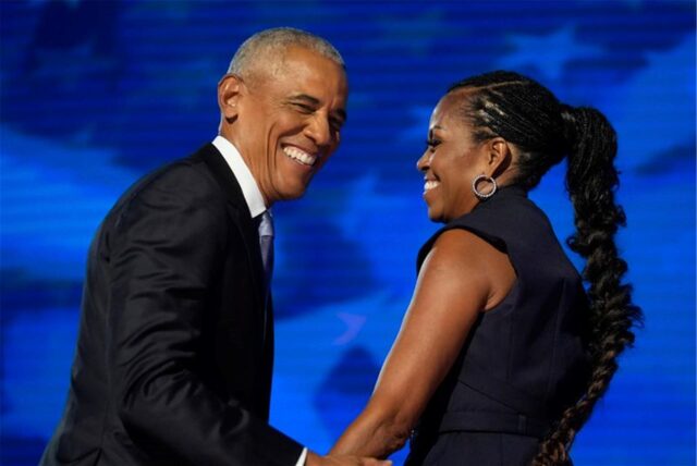Ex-Präsident und ehemalige First Lady: Barack und Michelle Obama preisen Kamala Harris als Kämpferin an.