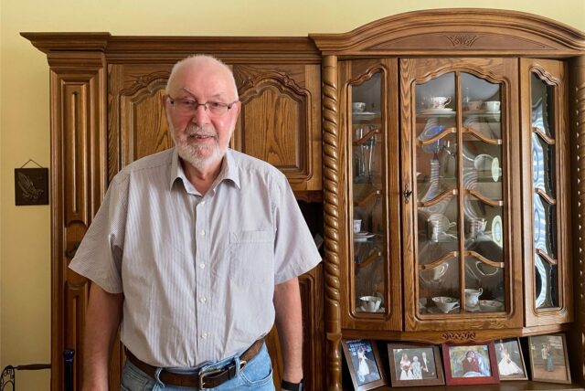 Michael Noack war 60 Jahre lang beim DRK; erst hauptberuflich als Rettungssanitäter, später als Ausbilder. Auch nach der Rente blieb er im Ehrenamt.