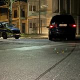Am Niedersachsenweg ließen Flüchtige ihr Auto stehen, um vor der Polizei zu entkommen.
